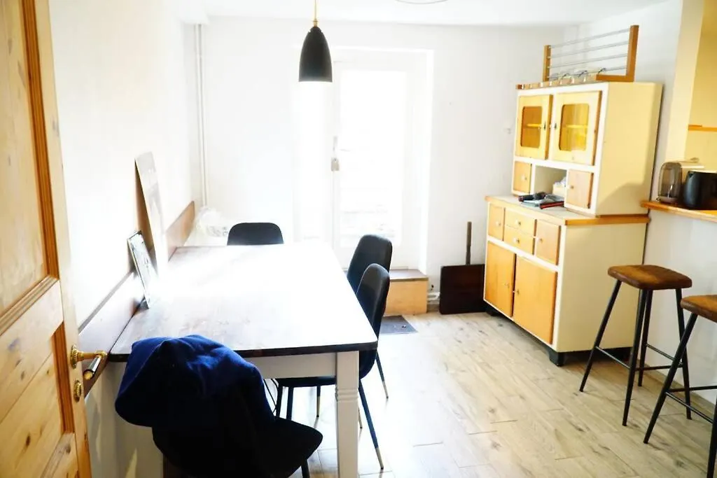 Gemuetliche 3-Zkb Wc Souterrainwohnung In Bestlage Hambourg 0*,